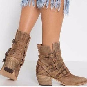 🦋Free People boots🦋